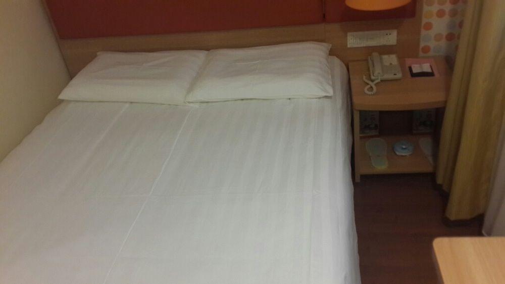 Home Inn Guangzhou East Binjiang Road Sun Yat-Sen University Bagian luar foto